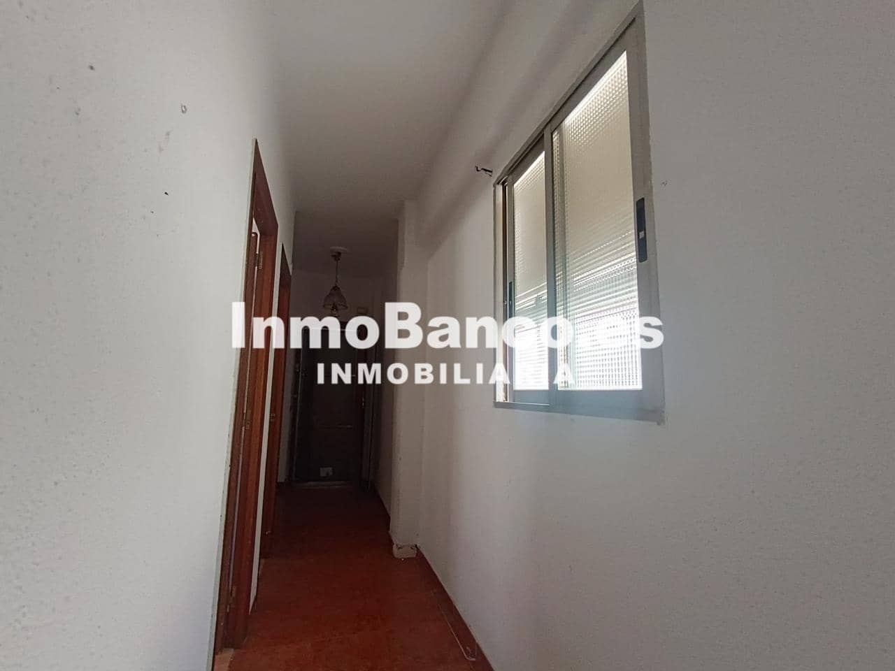 Piso de 3 habitaciones en València ciudad en venta - 115.000 € (Ref: 9465024)