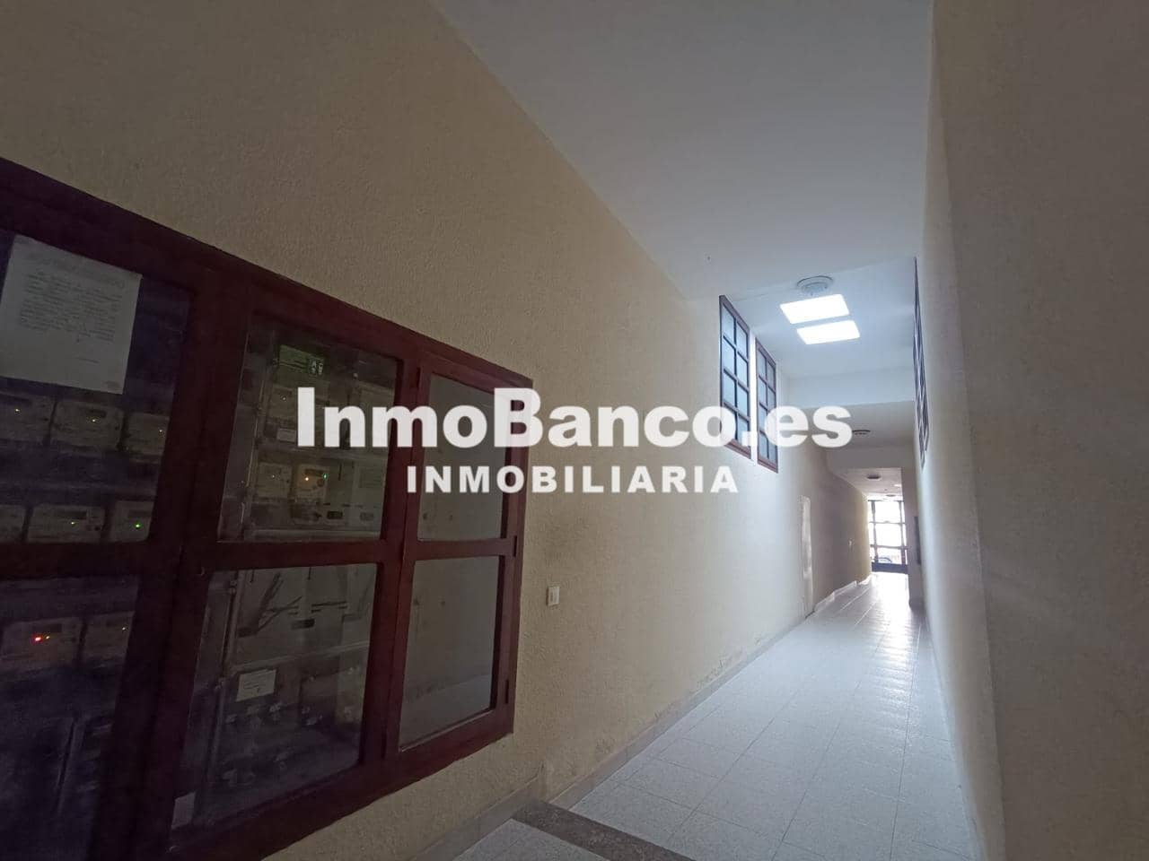 Piso de 3 habitaciones en València ciudad en venta - 115.000 € (Ref: 9465024)