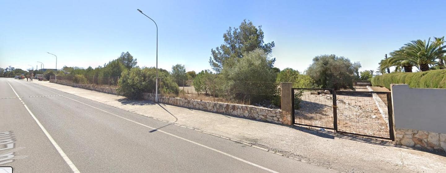 Grunde uden byggetilladelser til leje i Torrent - € 1.500 (Ref: 9467745)