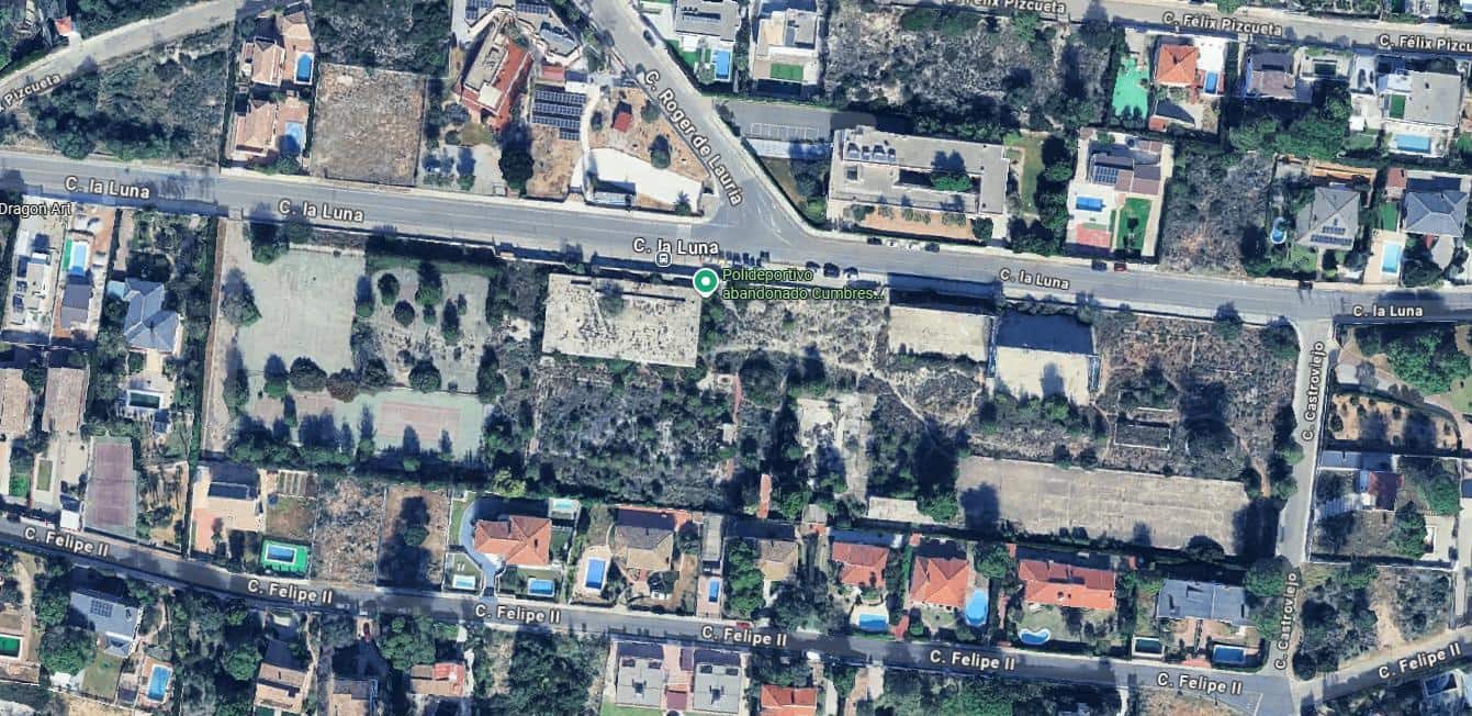 Grunde uden byggetilladelser til leje i Torrent - € 1.500 (Ref: 9467745)