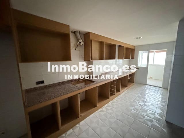 4 soveværelse Lejlighed til salg i Gandia - € 160.000 (Ref: 9468969)