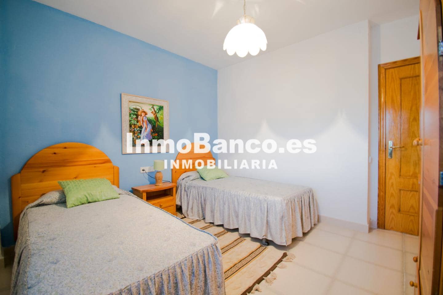 4 bedroom Villa for sale in Chiva with pool garage - € 460,000 (Ref: 9470720)