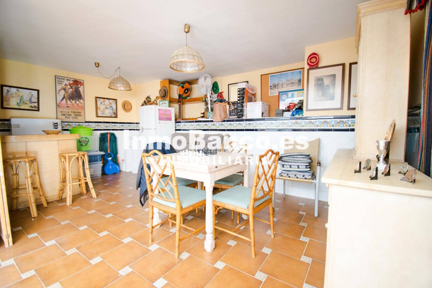 4 bedroom Villa for sale in Chiva with pool garage - € 460,000 (Ref: 9470720)