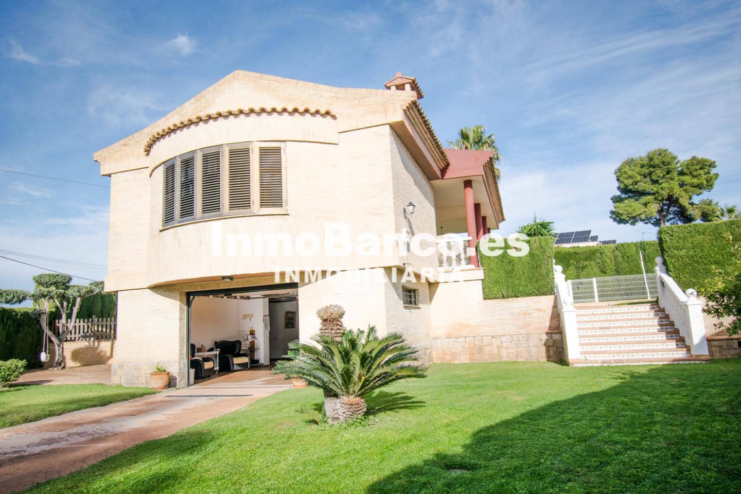 4 bedroom Villa for sale in Chiva with pool garage - € 460,000 (Ref: 9470720)