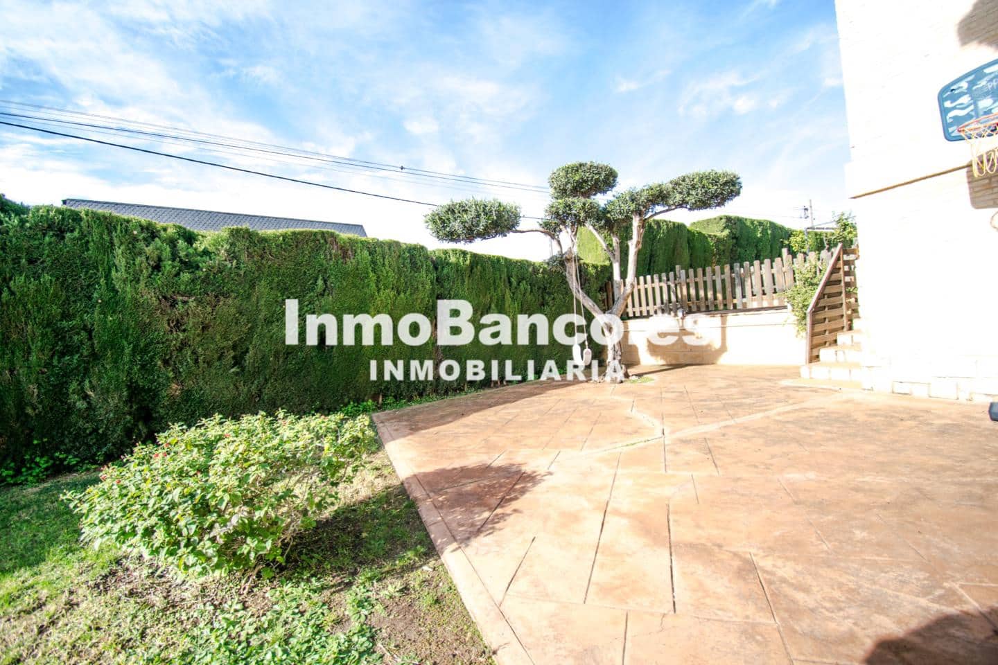 4 bedroom Villa for sale in Chiva with pool garage - € 460,000 (Ref: 9470720)