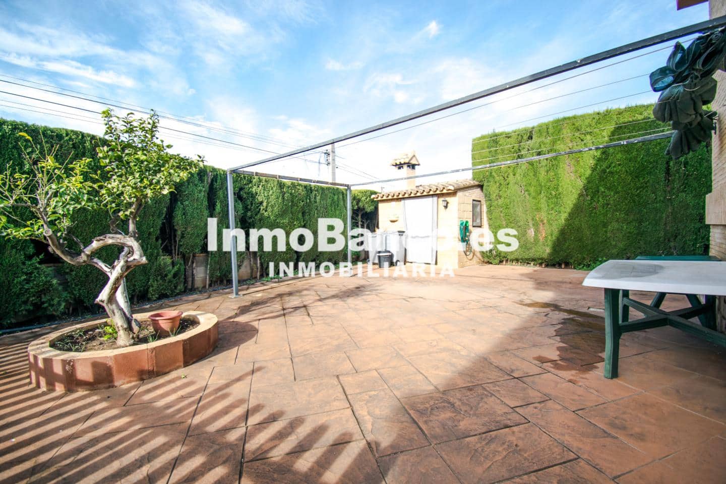 4 bedroom Villa for sale in Chiva with pool garage - € 460,000 (Ref: 9470720)