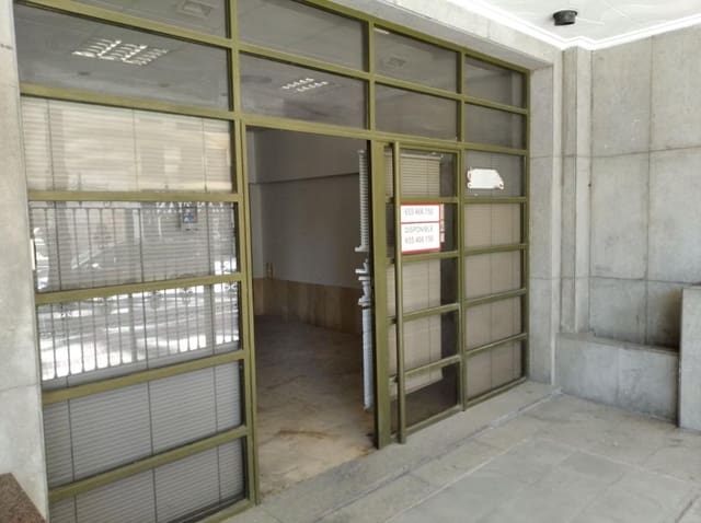 3 makuuhuone Yritys myytävänä paikassa Llíria - 139 000 € (Ref: 9481560)