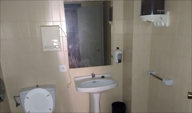 3 makuuhuone Yritys myytävänä paikassa Llíria - 139 000 € (Ref: 9481560)