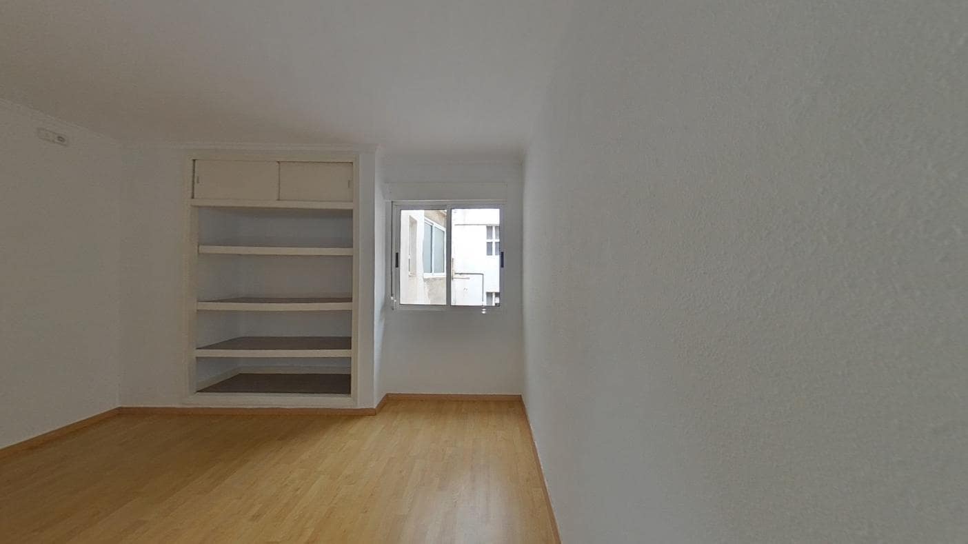 3 soveværelse Lejlighed til salg i Gandia - € 105.600 (Ref: 9481643)