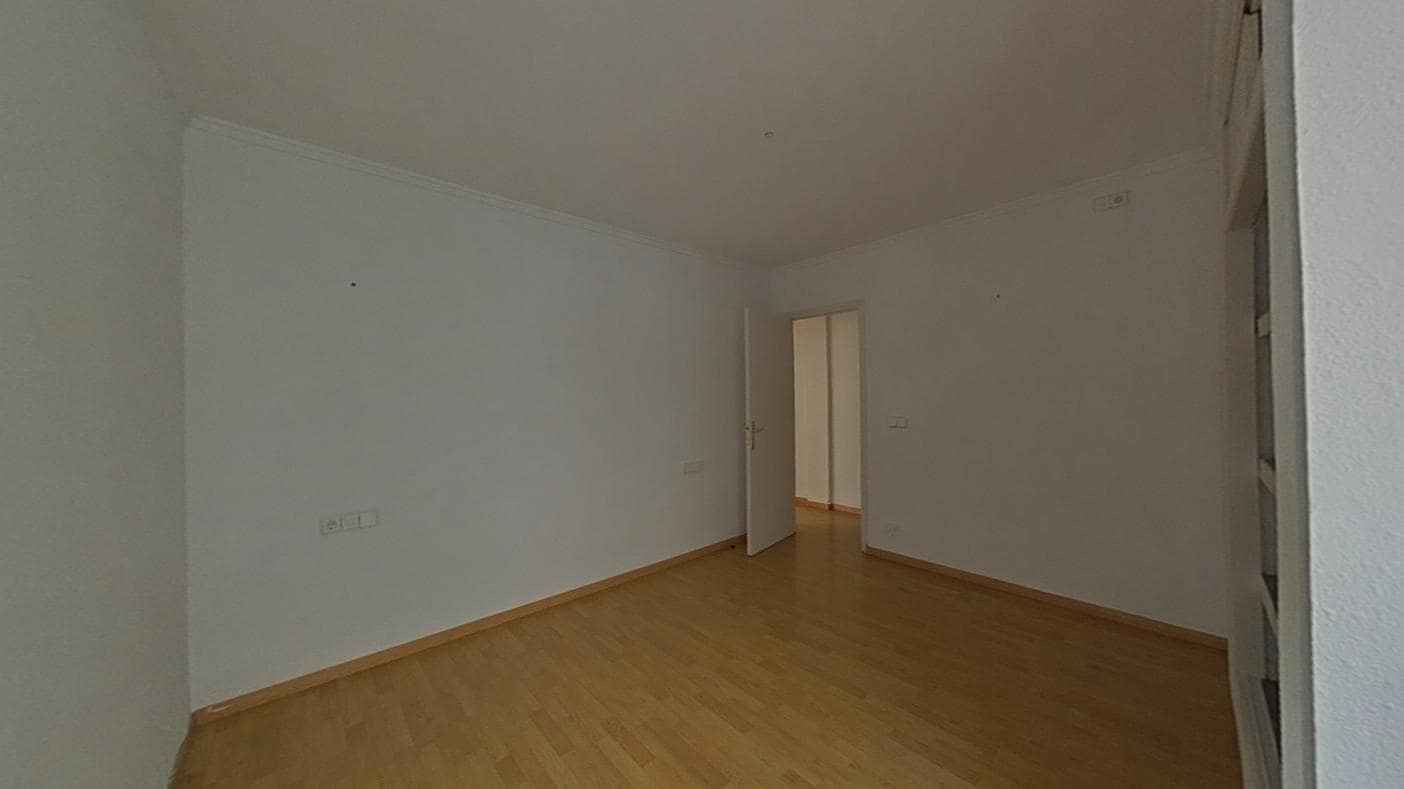 3 soveværelse Lejlighed til salg i Gandia - € 105.600 (Ref: 9481643)