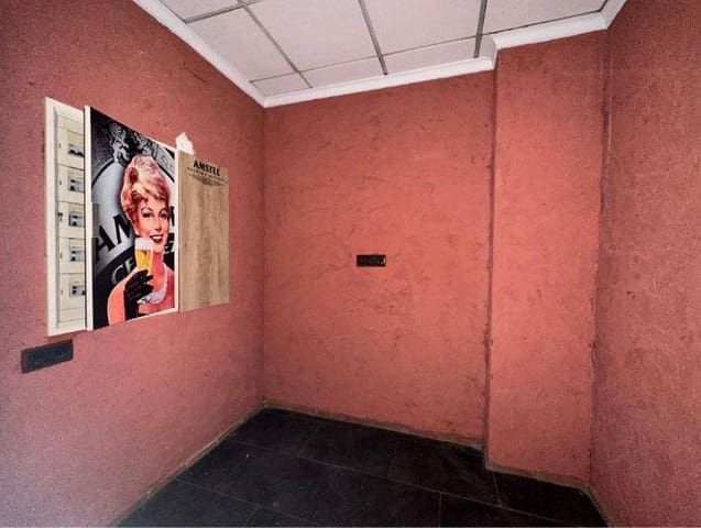 3 bedroom Business for sale in Rafelbunyol - € 175,000 (Ref: 9491930)