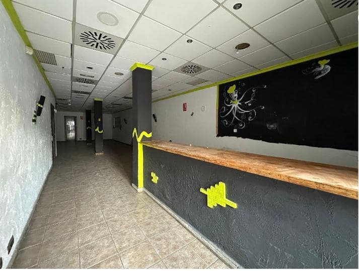 3 bedroom Business for sale in Rafelbunyol - € 175,000 (Ref: 9491930)