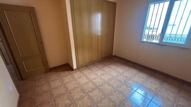 3 Zimmer Villa zu verkaufen in Polinyà de Xúquer - 145.000 € (Ref: 9491931)