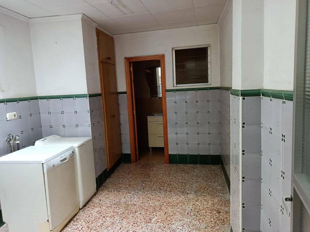 4 bedroom Villa for sale in Real de Gandia - € 95,000 (Ref: 9492719)