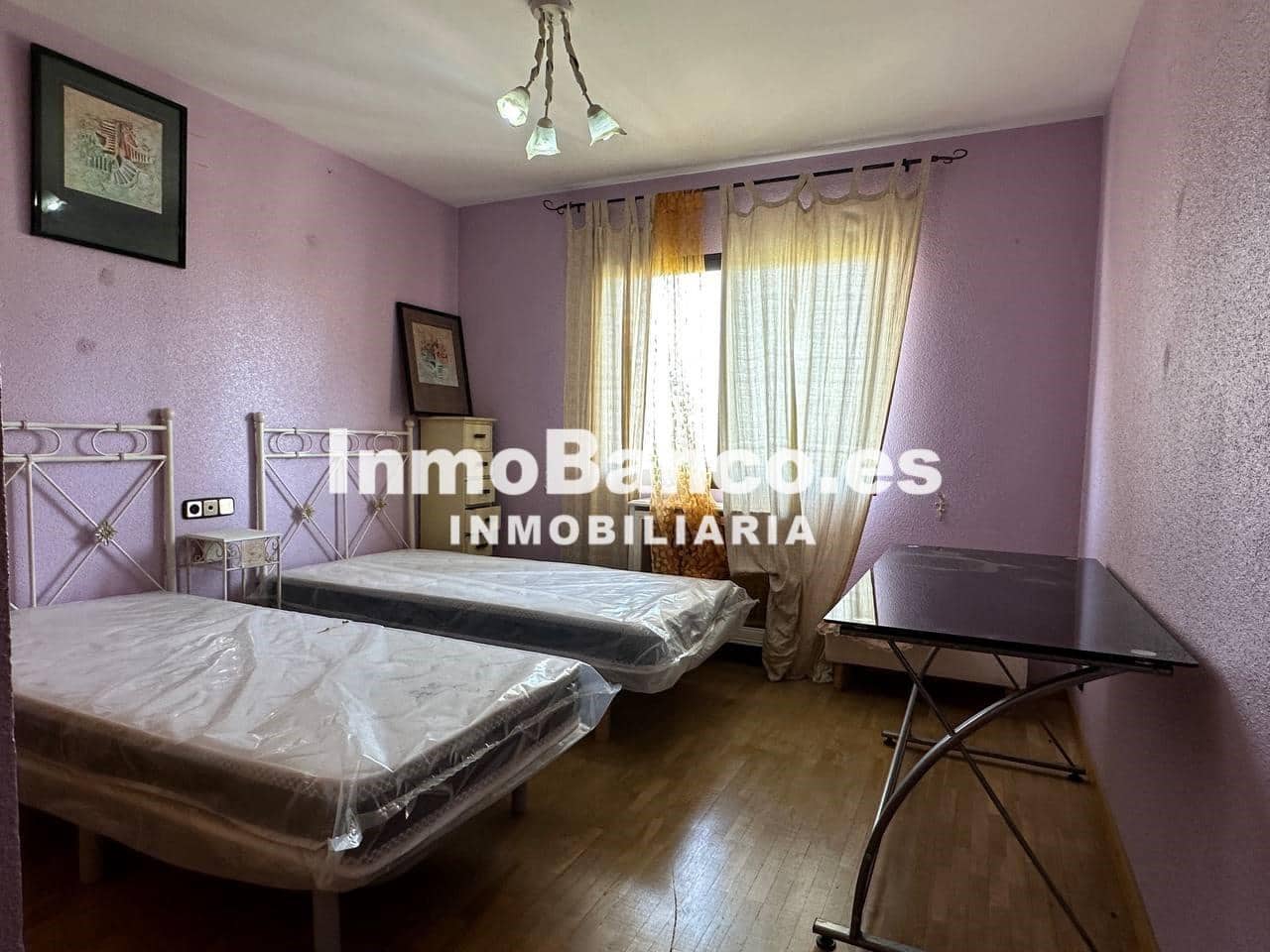 6 bedroom Villa for rent in Chiva - € 2,500 (Ref: 9493876)