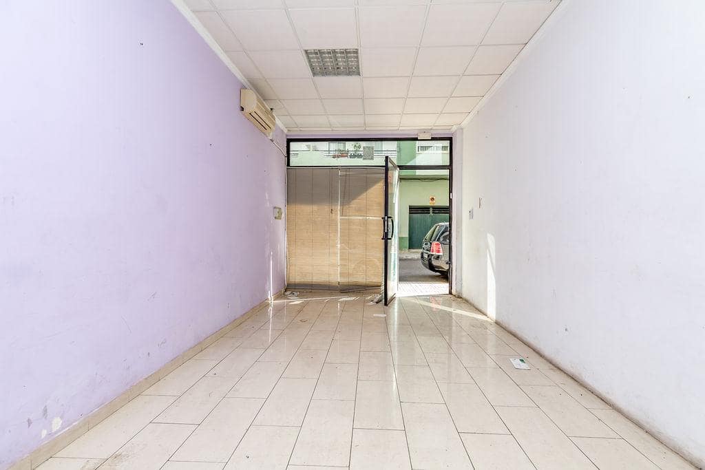 2 bedroom Business for sale in Alzira - € 84,000 (Ref: 9495466)