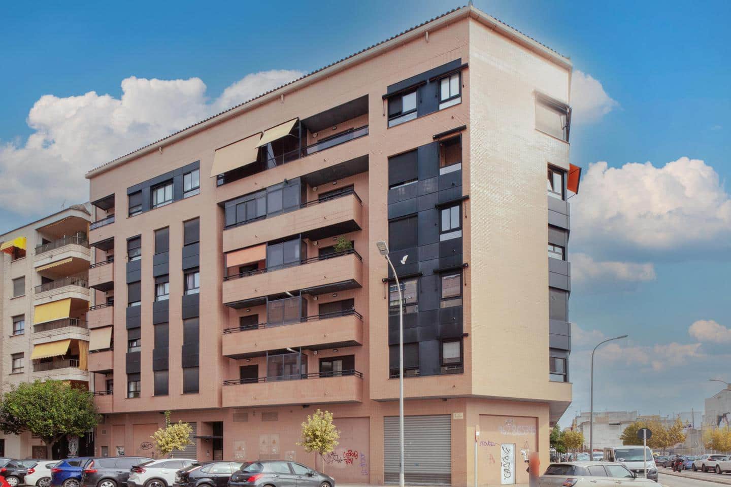 1 slaapkamer Bedrijf te koop in Gandia - € 123.000 (Ref: 9495468)