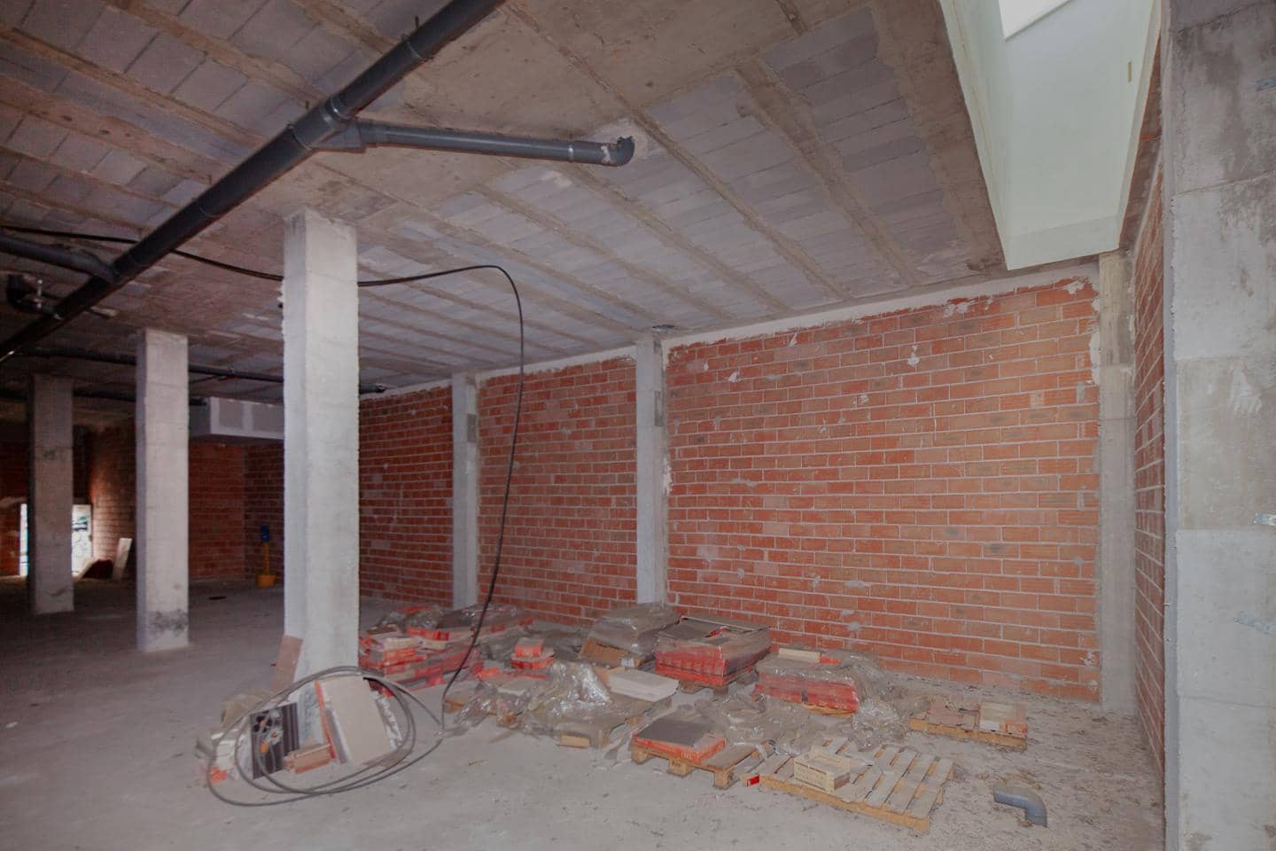 1 slaapkamer Bedrijf te koop in Gandia - € 123.000 (Ref: 9495468)