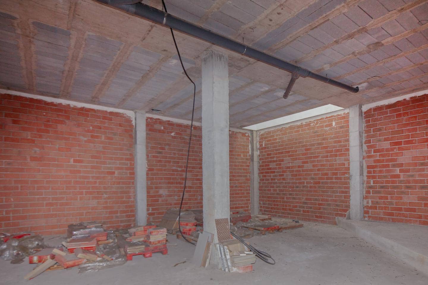 1 slaapkamer Bedrijf te koop in Gandia - € 123.000 (Ref: 9495468)