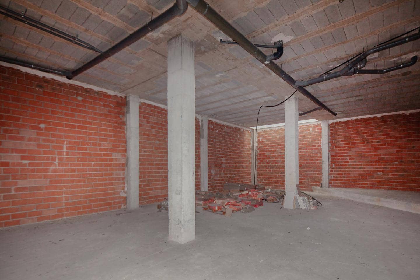 1 slaapkamer Bedrijf te koop in Gandia - € 123.000 (Ref: 9495468)