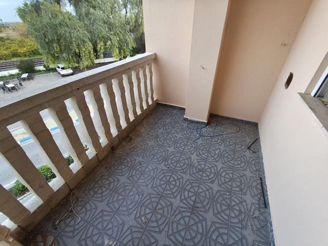 3 makuuhuone Asunto myytävänä paikassa Sollana - 95 000 € (Ref: 9500915)