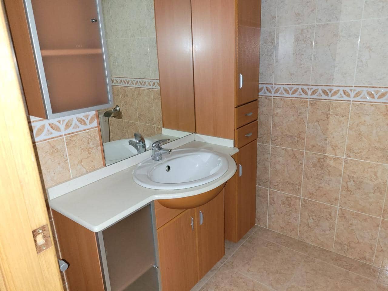 3 bedroom Flat for sale in Beniganim - € 100,000 (Ref: 9503166)