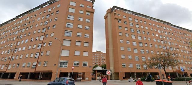 3 bedroom Flat for sale in Abrantes, Madrid city - € 304,500 (Ref: 9503576)