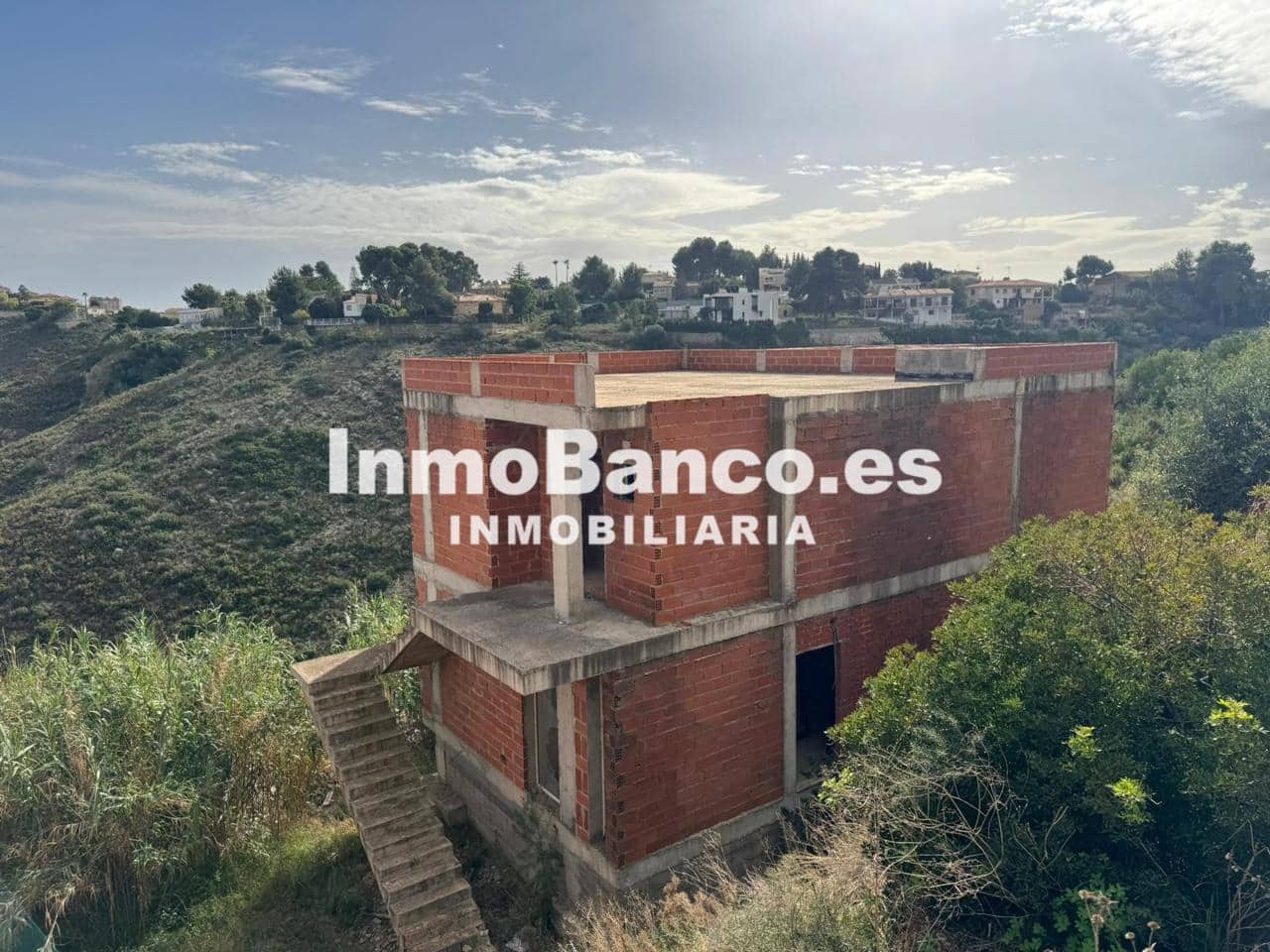 4 bedroom Villa for sale in Torrent - € 230,000 (Ref: 9504736)