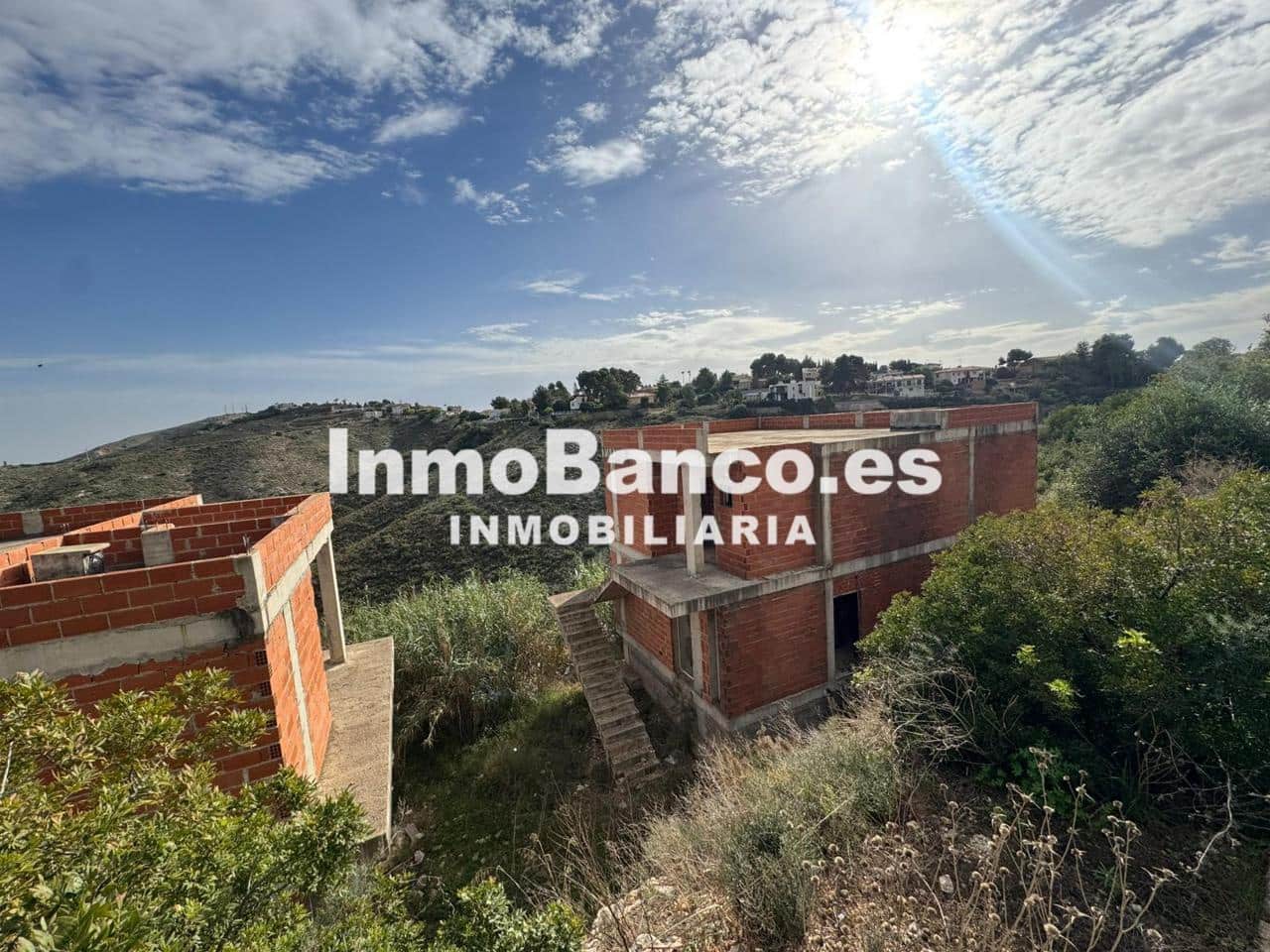 4 bedroom Villa for sale in Torrent - € 230,000 (Ref: 9504736)