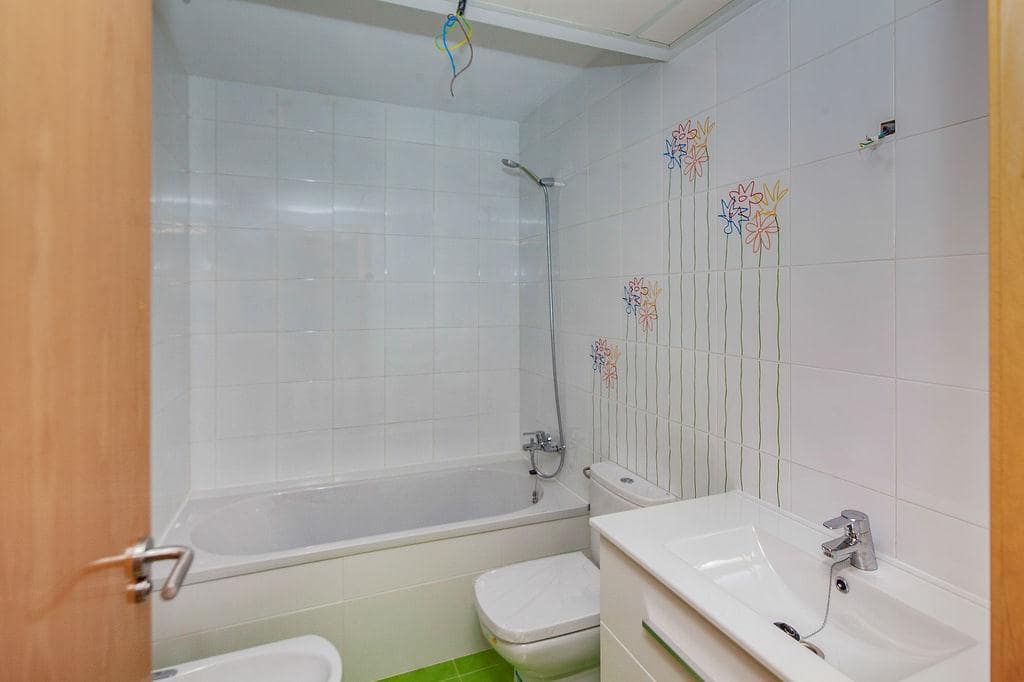 3 soverom Villa til salgs i Gilet - € 300 000 (Ref: 9506354)