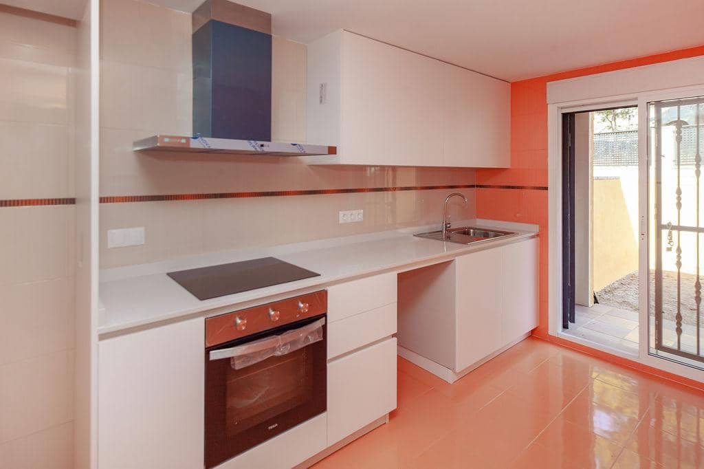 3 soverom Villa til salgs i Gilet - € 300 000 (Ref: 9506354)