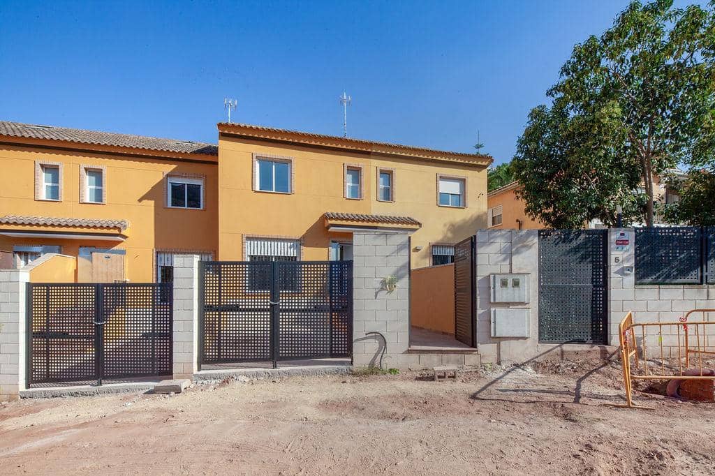 3 soverom Villa til salgs i Gilet - € 300 000 (Ref: 9506354)