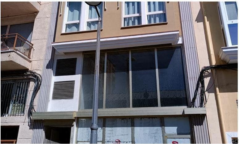 2 makuuhuone Yritys myytävänä paikassa Gandia - 144 000 € (Ref: 9511328)