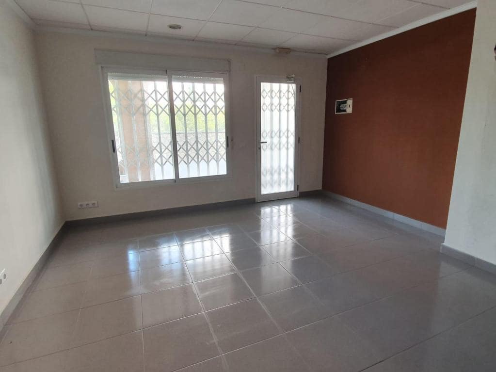 3 quarto Empresa para venda em Cullera - 155 000 € (Ref: 9516373)