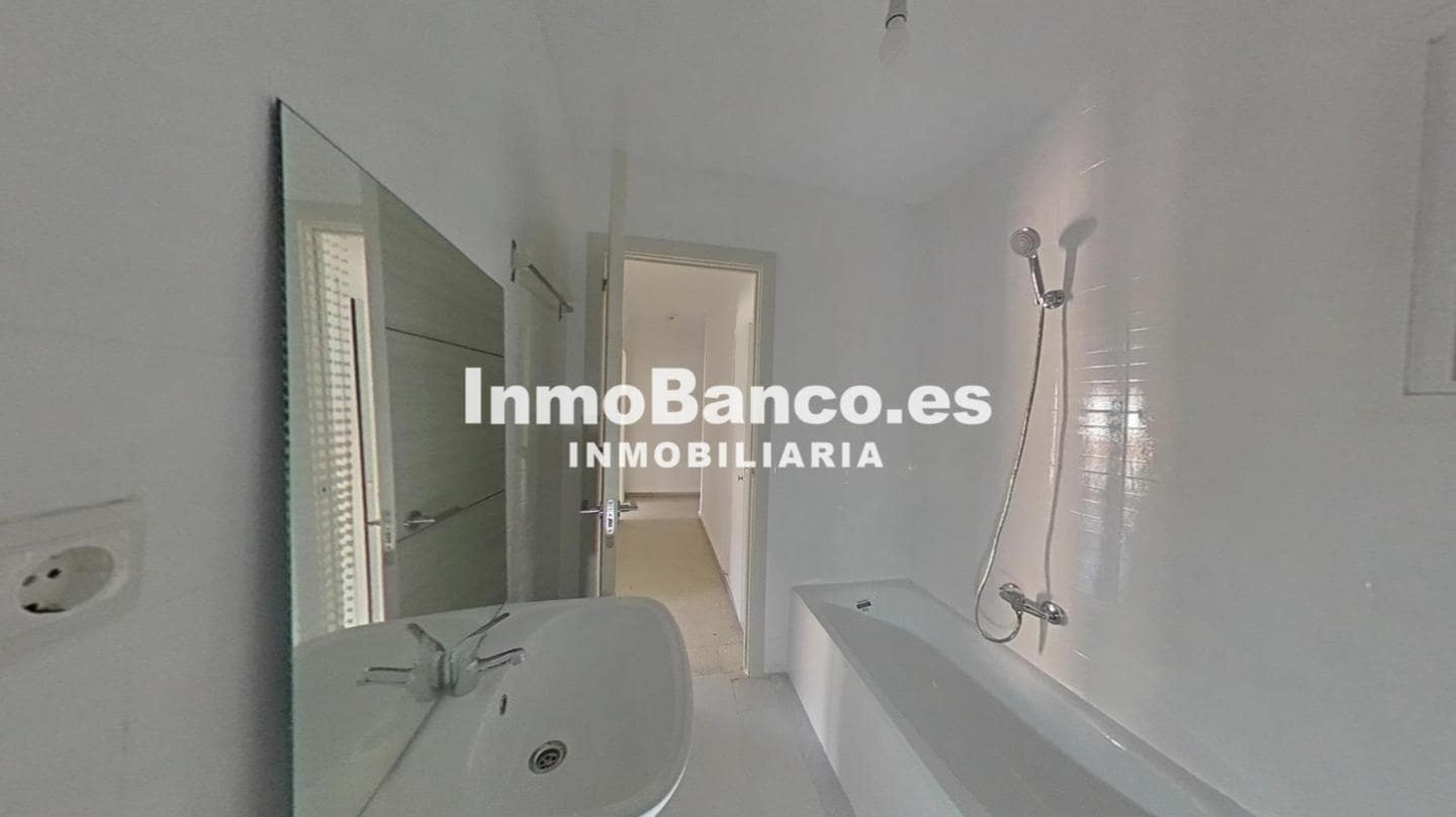 4 makuuhuone Asunto myytävänä paikassa Valencia kaupunki - 198 000 € (Ref: 9523074)