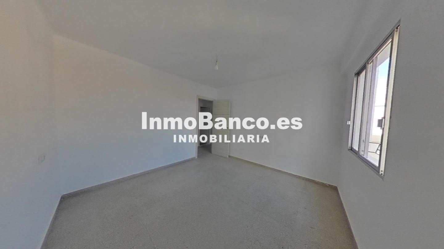 4 makuuhuone Asunto myytävänä paikassa Valencia kaupunki - 198 000 € (Ref: 9523074)