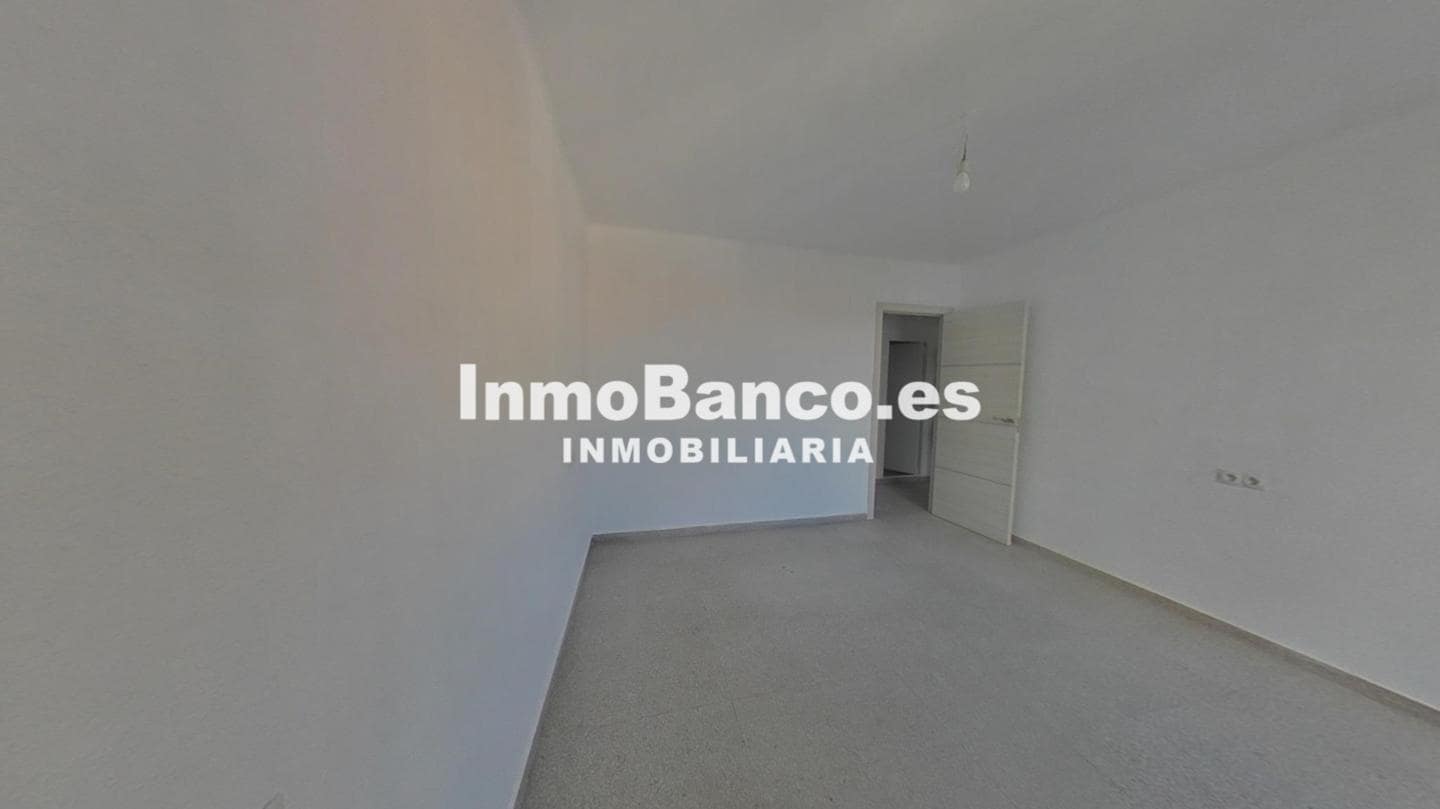 4 makuuhuone Asunto myytävänä paikassa Valencia kaupunki - 198 000 € (Ref: 9523074)