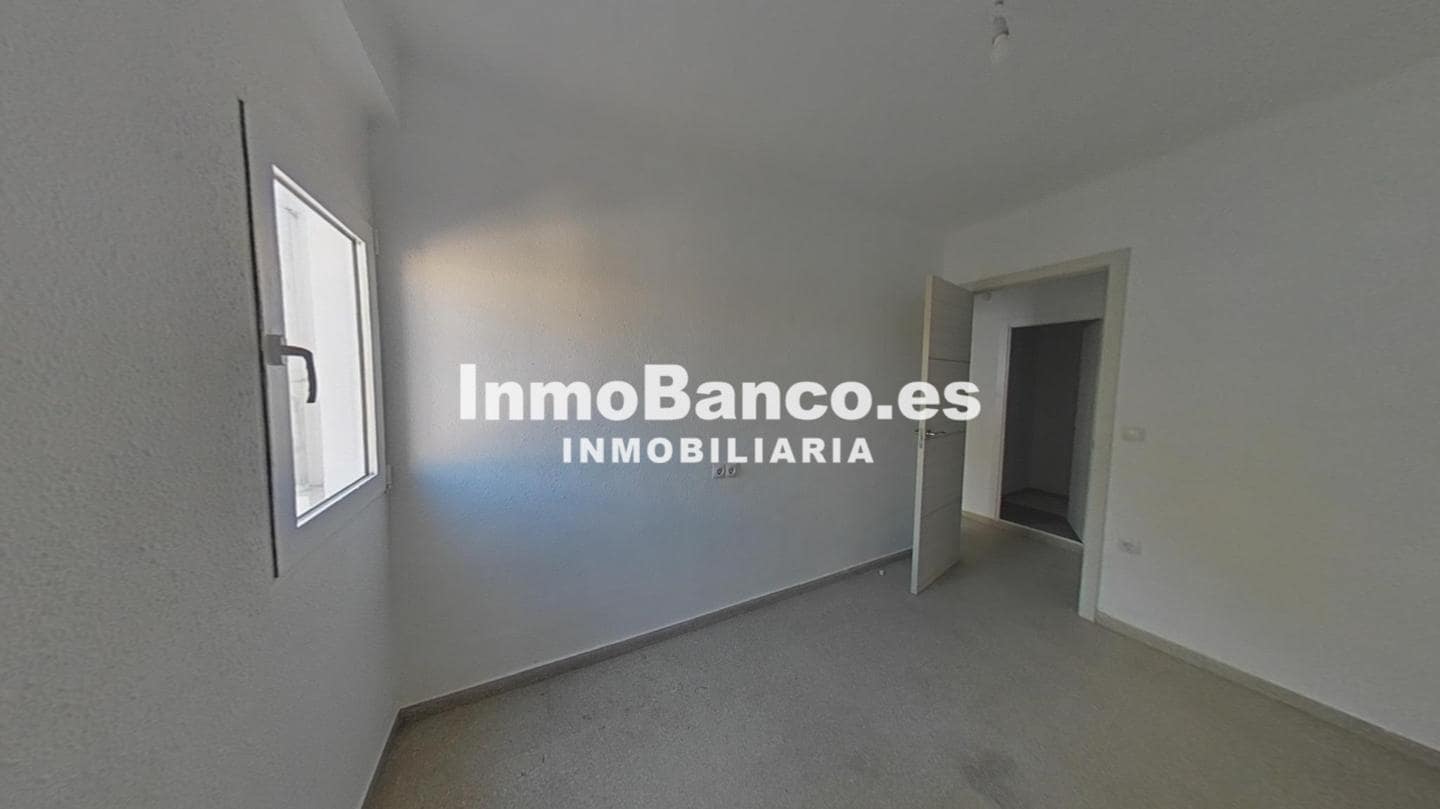 4 makuuhuone Asunto myytävänä paikassa Valencia kaupunki - 198 000 € (Ref: 9523074)