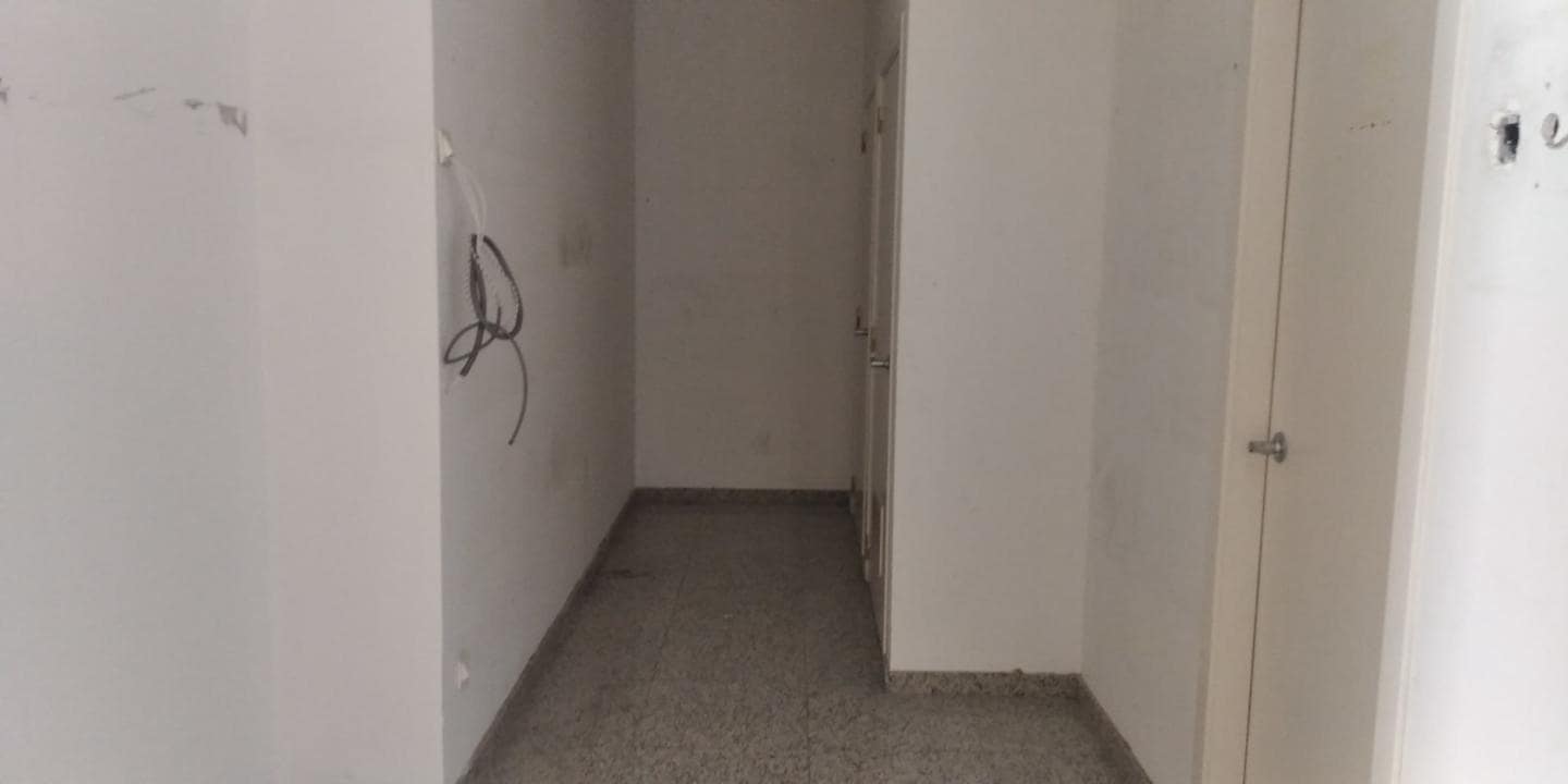 2 slaapkamer Bedrijf te koop in Carlet - € 53.000 (Ref: 9523668)