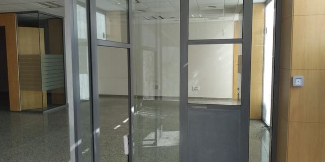 2 slaapkamer Bedrijf te koop in Carlet - € 53.000 (Ref: 9523668)