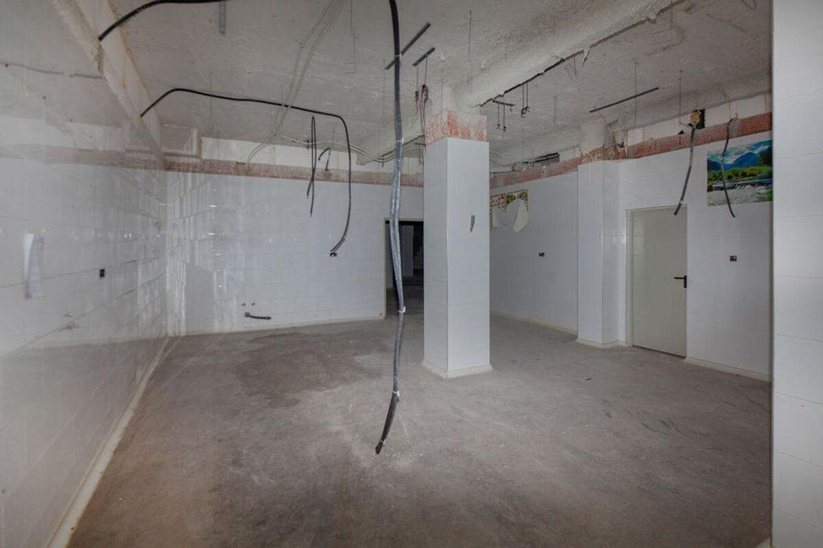 4 sovrum Företag till salu i Bunol - 369 000 € (Ref: 9525509)