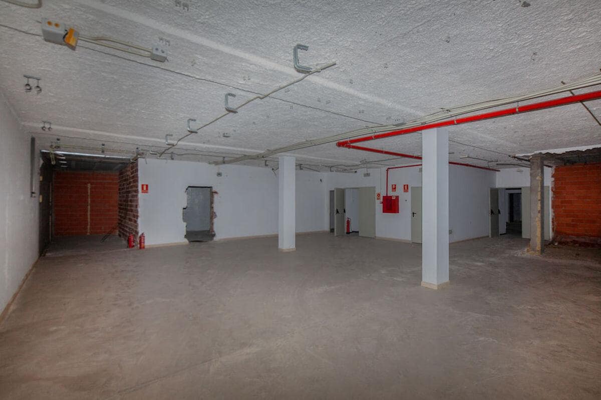 4 sovrum Företag till salu i Bunol - 369 000 € (Ref: 9525509)