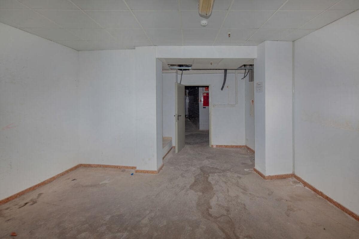 4 sovrum Företag till salu i Bunol - 369 000 € (Ref: 9525509)