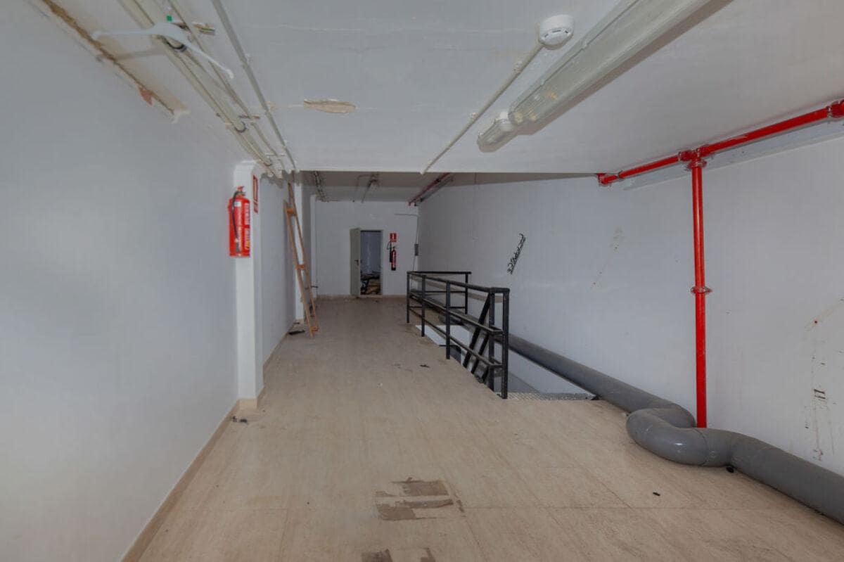 4 sovrum Företag till salu i Bunol - 369 000 € (Ref: 9525509)