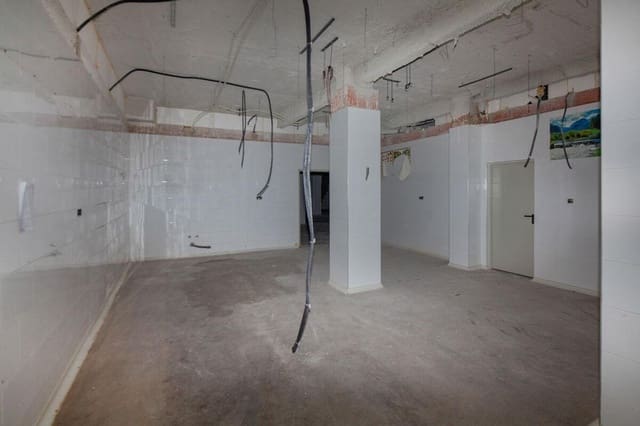 4 sovrum Företag till salu i Buñol - 369 000 € (Ref: 9525509)