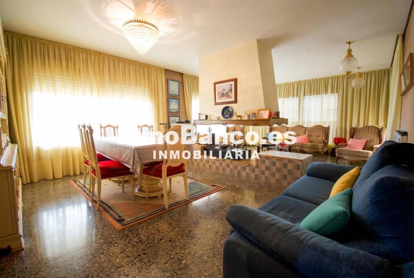 4 bedroom Villa for sale in Torrent with pool garage - € 475,000 (Ref: 9525510)