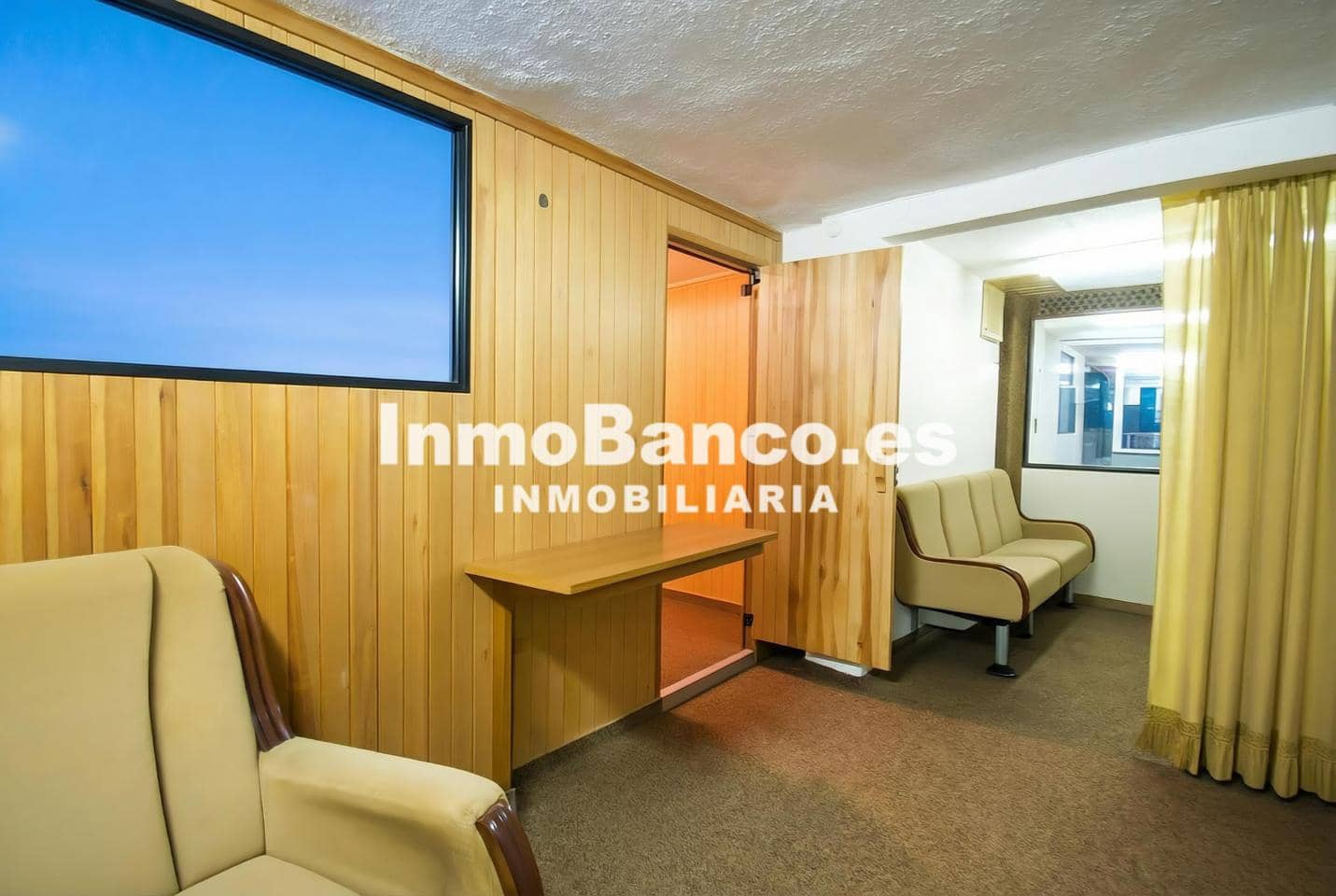 4 bedroom Villa for sale in Torrent with pool garage - € 475,000 (Ref: 9525510)