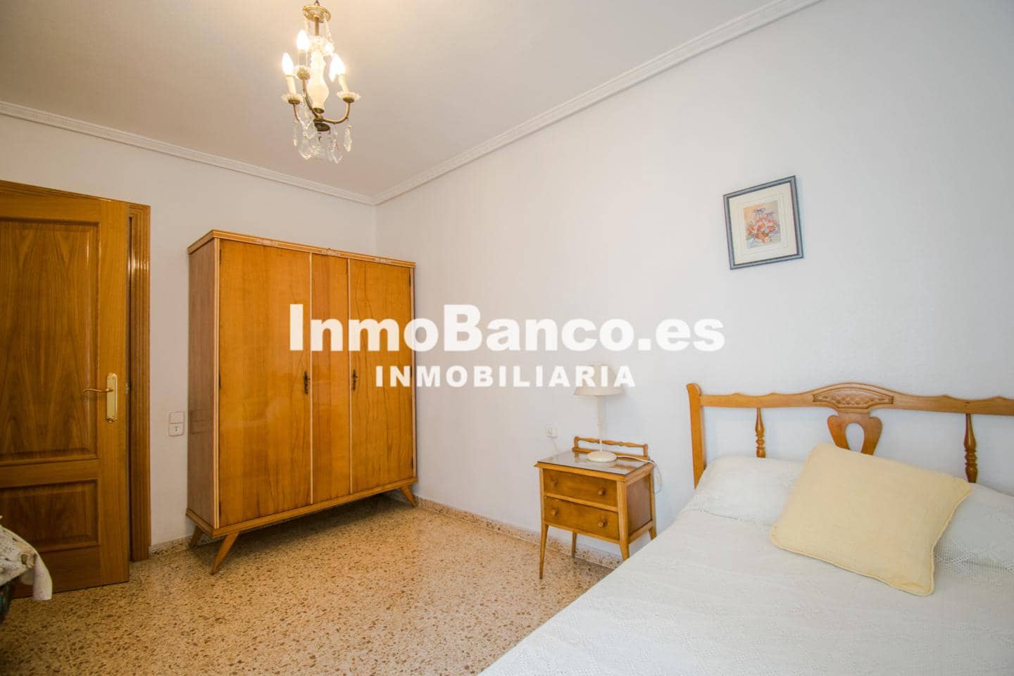 4 makuuhuone Asunto vuokrattavana paikassa Valencia kaupunki mukana 
autotalli - 1 900 € (Ref: 9525709)