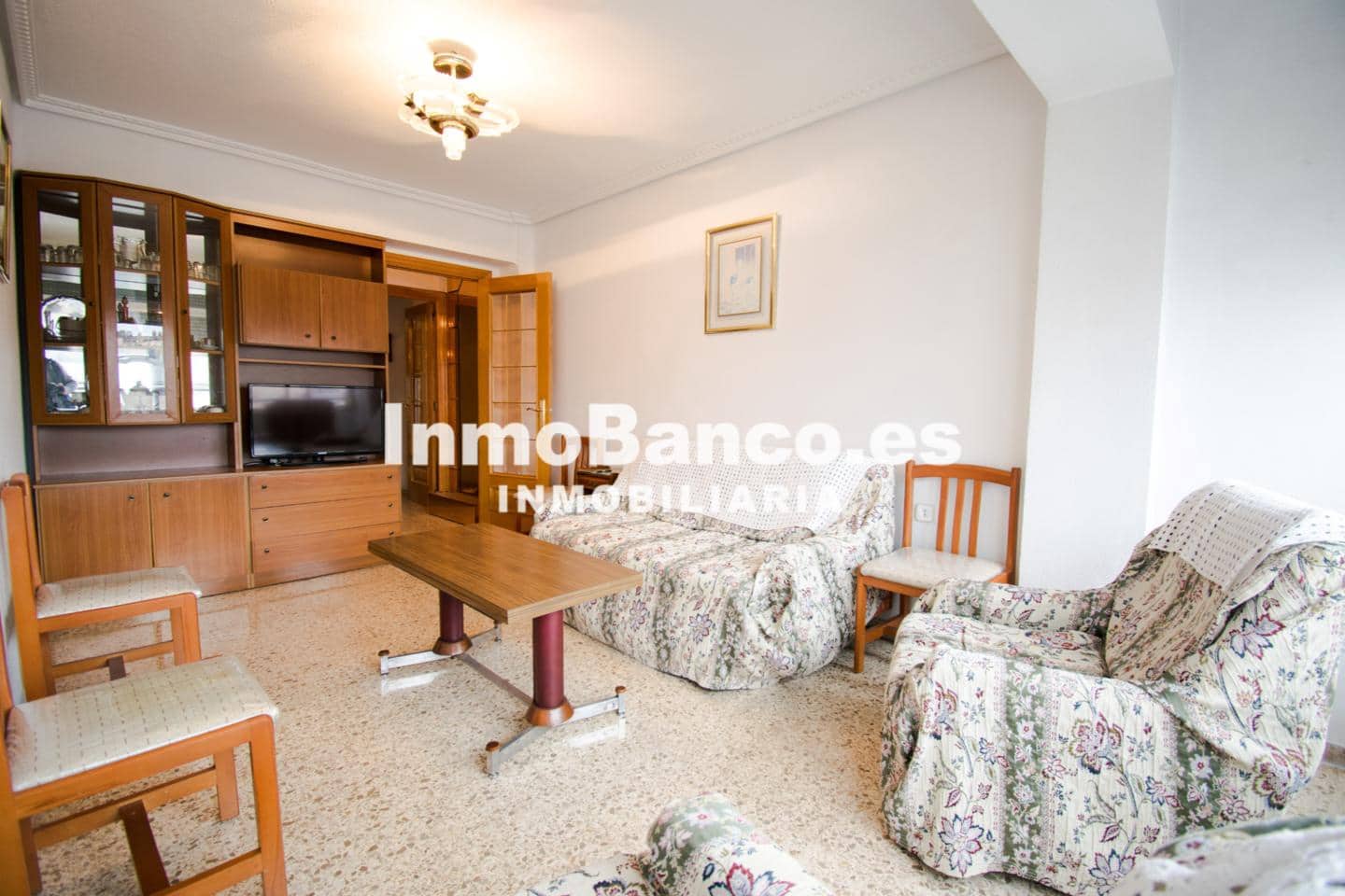 4 makuuhuone Asunto vuokrattavana paikassa Valencia kaupunki mukana 
autotalli - 1 900 € (Ref: 9525709)