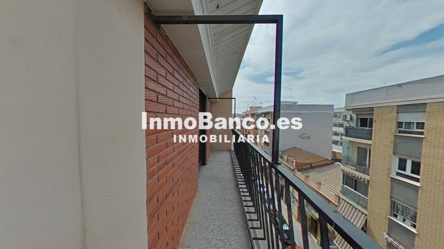 4 makuuhuone Asunto myytävänä paikassa Valencia kaupunki - 204 500 € (Ref: 9525812)